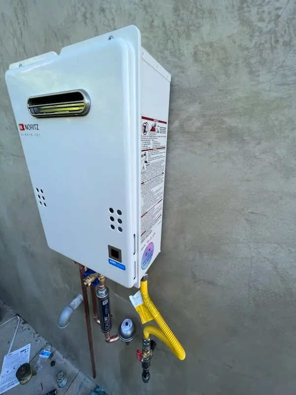 Tankless water heater installation for Northwood Hills homes
